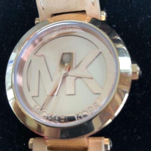 Time to stay in 😷🙏❤️ - Picture 7 of 8